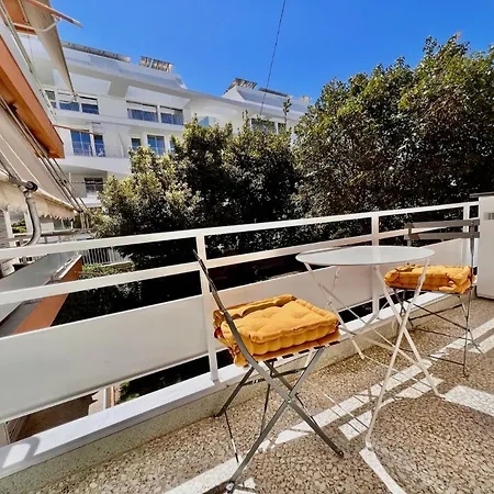 Peaceful Studio 2 Mins From Beach And Main Square Athens Exterior photo