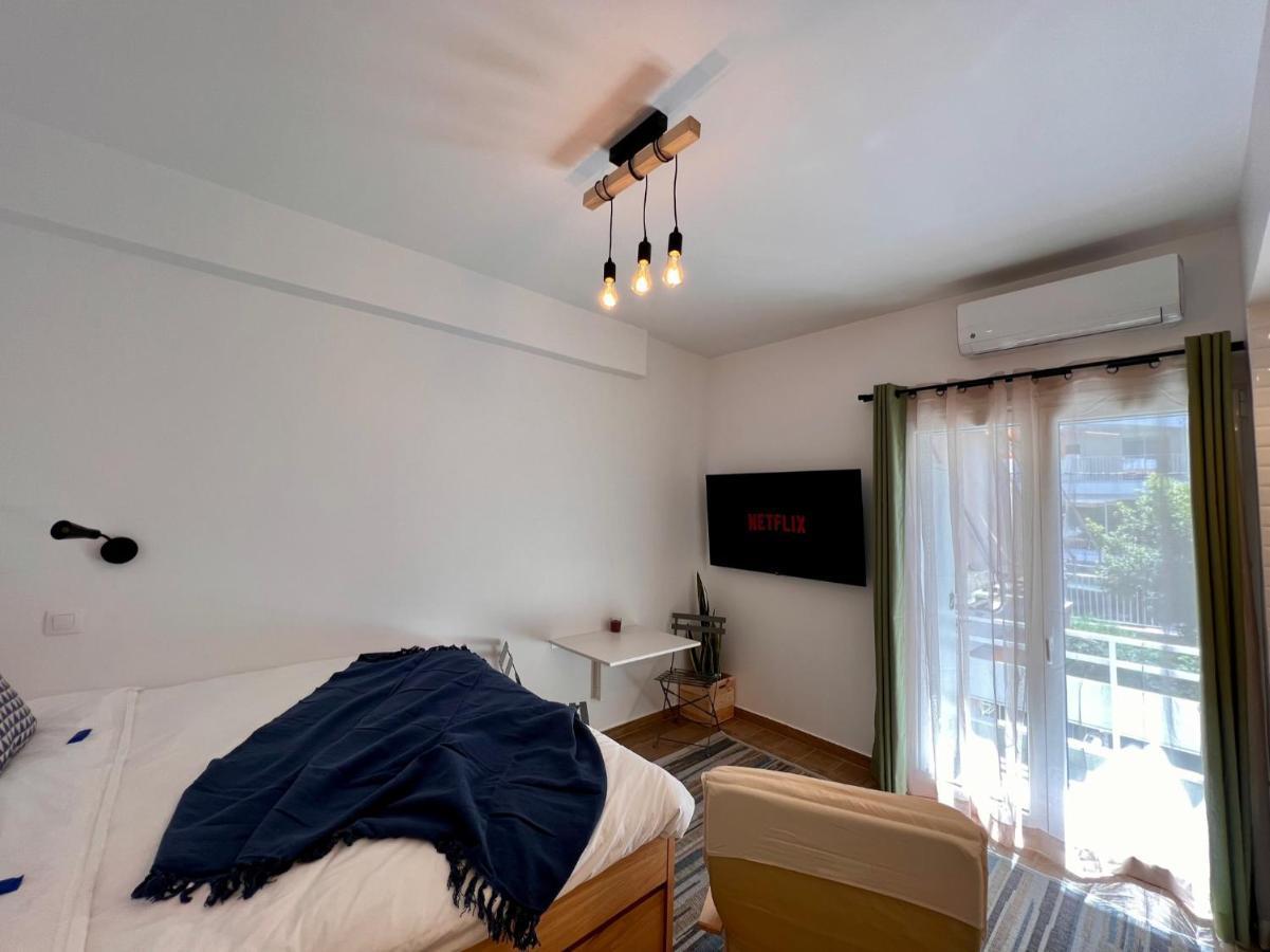 Peaceful 2 Mins From And Main Square Apartment Athens